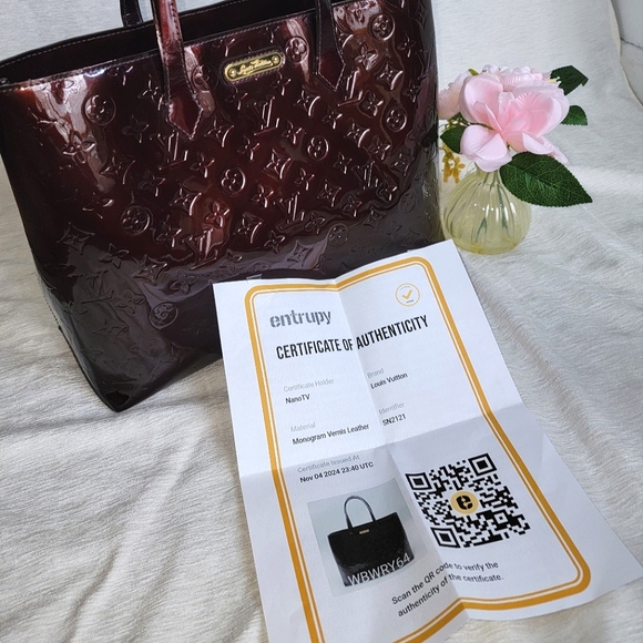 Louis Vuitton Amarante Monogram Vernis Wilshire MM Bag - Picture 13 of 13